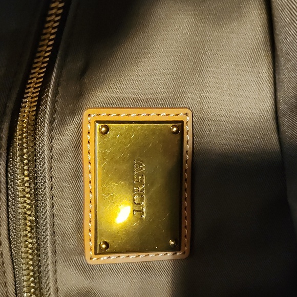 J. Crew pebbled leather crossbody - Picture 3 of 7